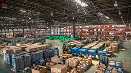 从“趴窝”到“起飞”：XX物流公司如何用“租叉车”省下了一台宝马5系？